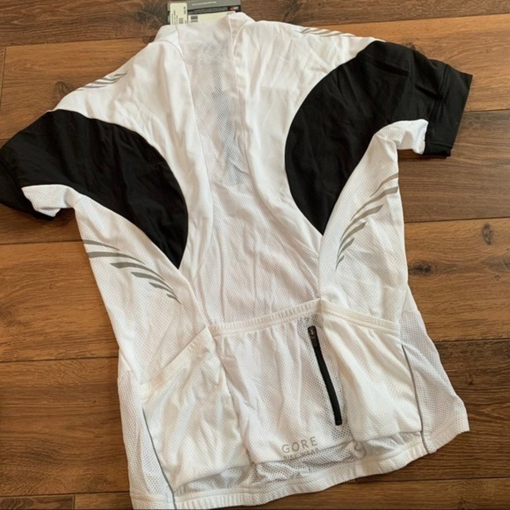 Gore bike wear women’s top size large worn once - Picture 4 of 6